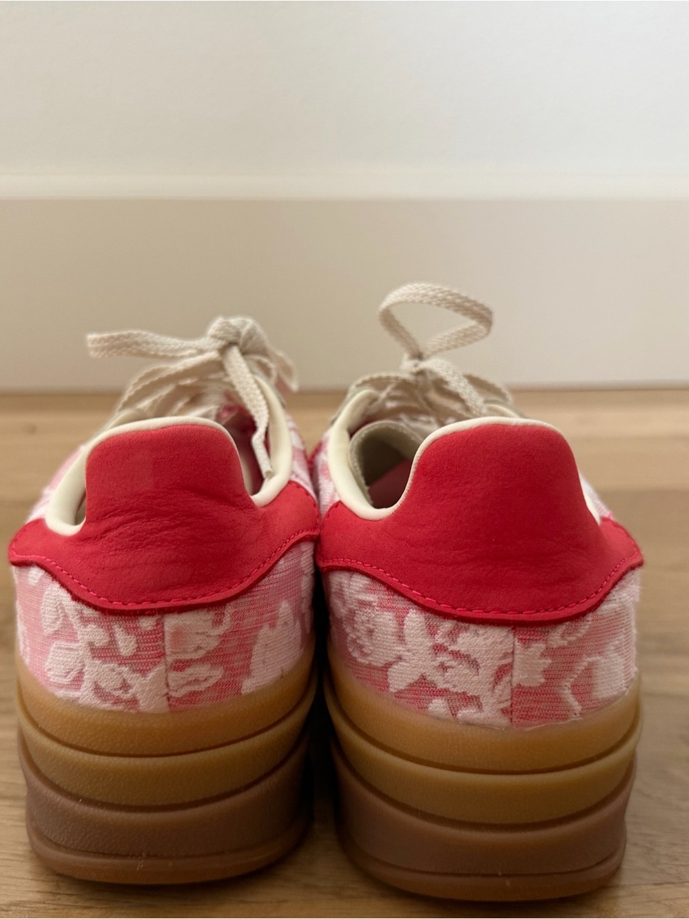 Women’s Gazelle x Liberty London sneakers - Picture 3 of 5
